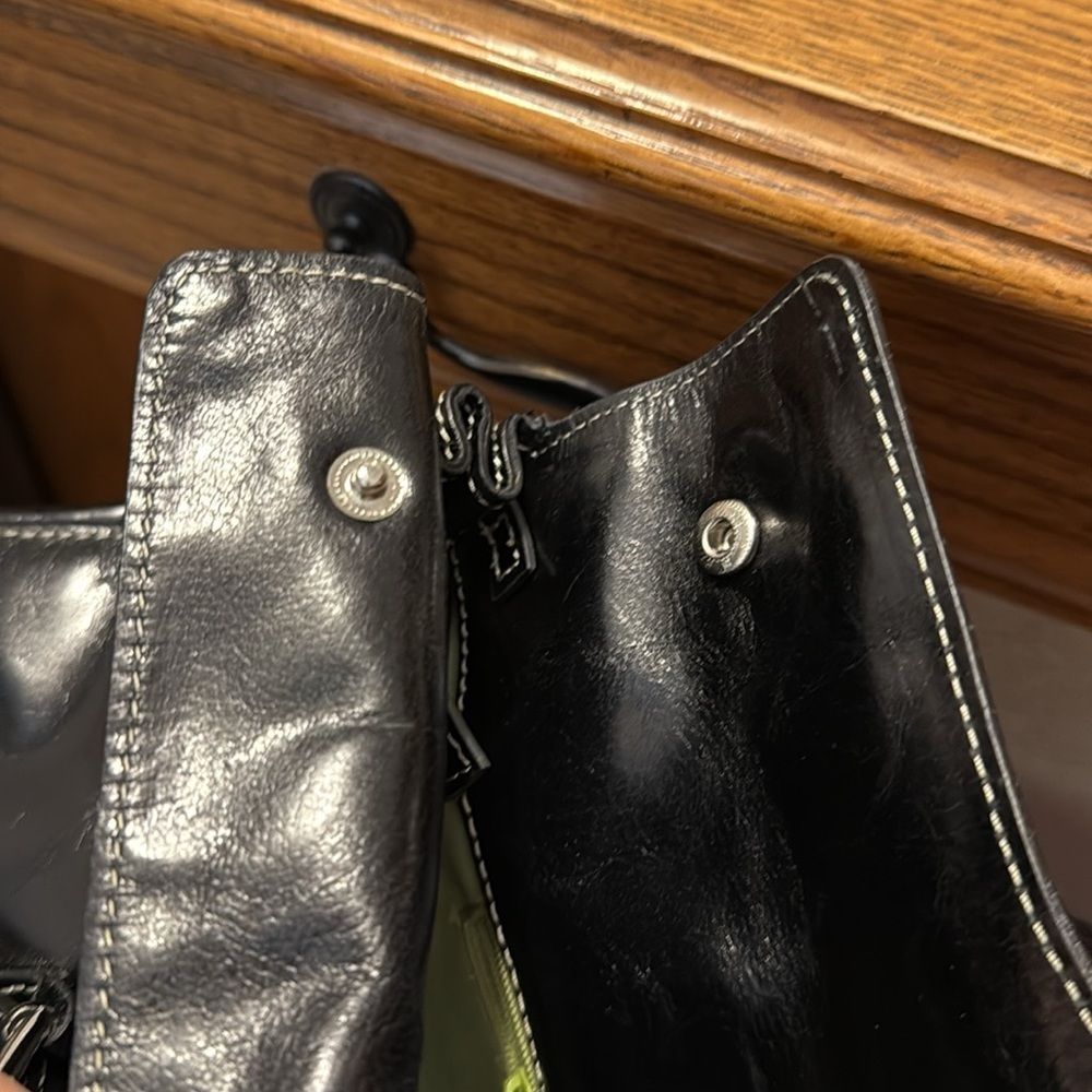 HELEN WELSH Black Leather Handbag - Picture 6 of 7